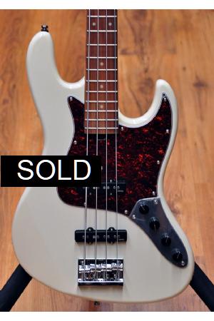 Sadowsky MetroExpress 21 Fret Vintage JJ Morado 4 Solid Olympic White High Polish Sadowsky MetroExpress 21 Fret Vintage JJ Morado 4 Solid Olympic White High Polish